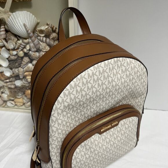 Michael Kors MK Jet Set Monogram Backpack Vanilla Ivory Cream ~ Excellent Cond - Picture 2 of 16